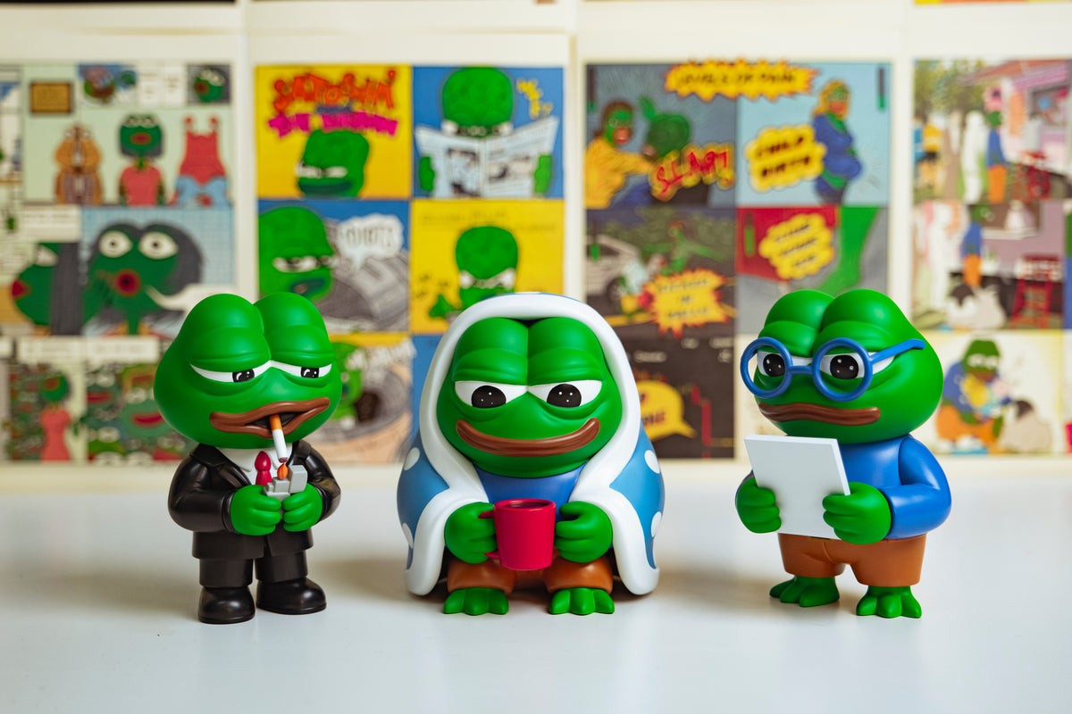 Desk Frens collectible figures